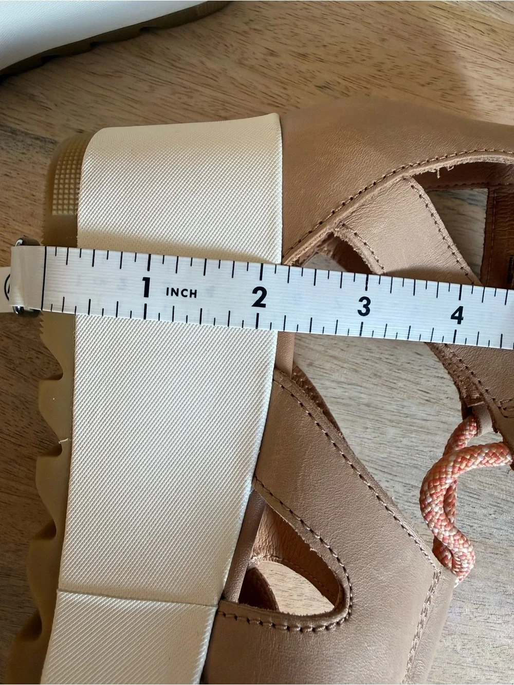 Sorel Women’s Cameron Tan Platform Lace-Up Sandal Size 5 1/2